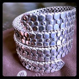 John Hardy Coil Dot Bracelet Excellent Condition.